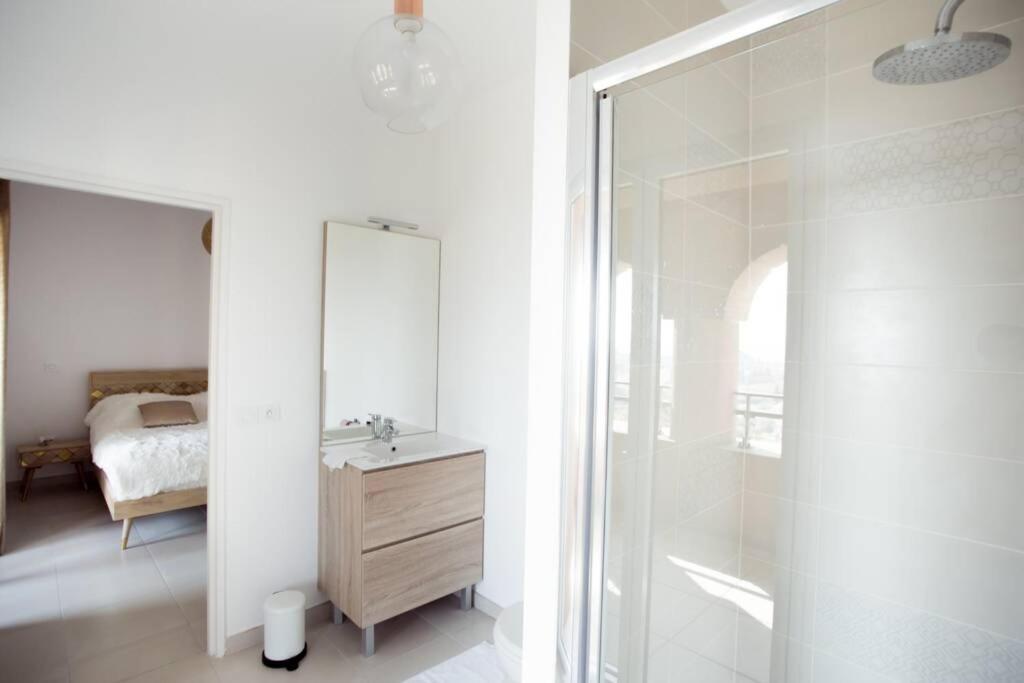 Magnifique Appartement Avec Vue Imprenable La Londe-les-Maures Exteriör bild