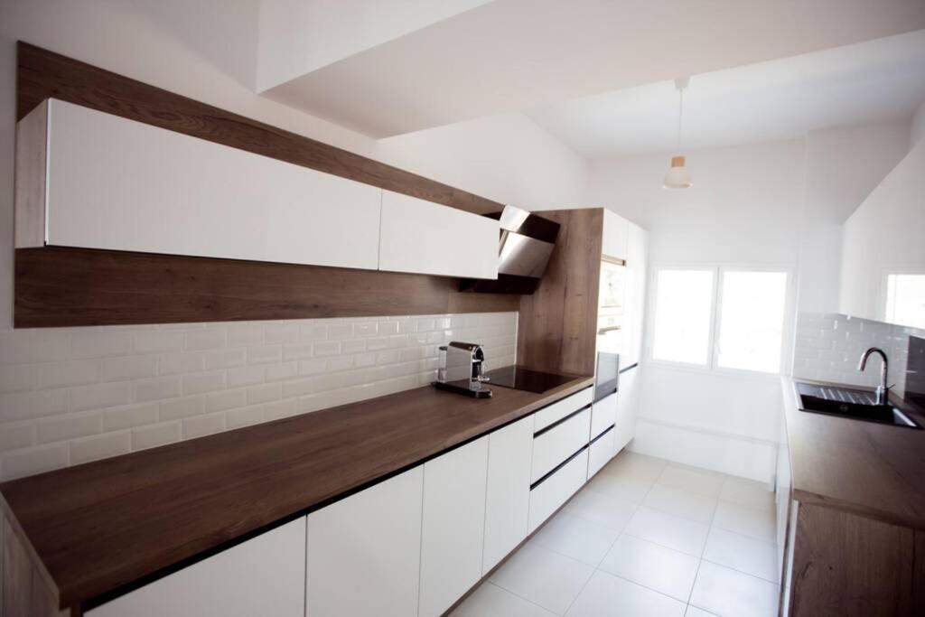 Magnifique Appartement Avec Vue Imprenable La Londe-les-Maures Exteriör bild