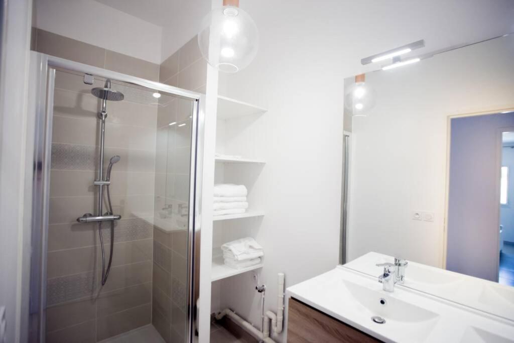 Magnifique Appartement Avec Vue Imprenable La Londe-les-Maures Exteriör bild