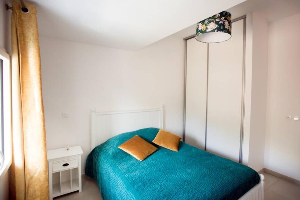 Magnifique Appartement Avec Vue Imprenable La Londe-les-Maures Exteriör bild